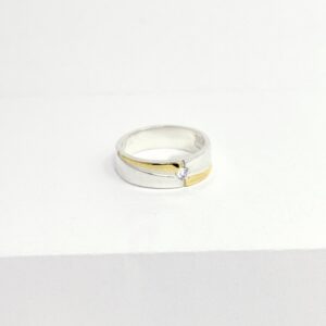 Anillo en Plata ley 925 líneas diagonal laminado circón - Talla 6